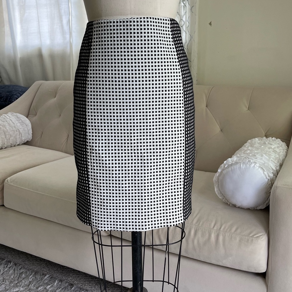 BEBE high waist black and white checkered pencil skirt -4